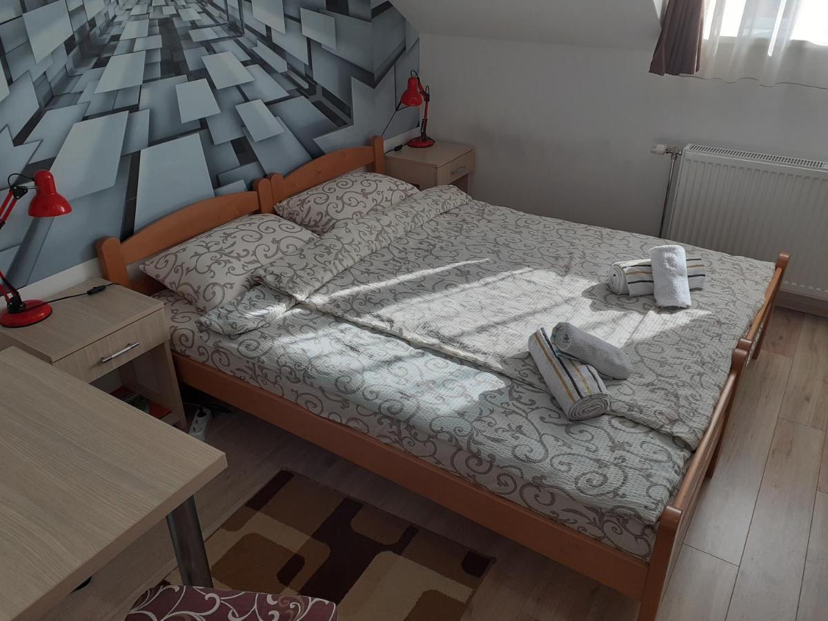 Nadja Apartment โนวีซาด ภายนอก รูปภาพ