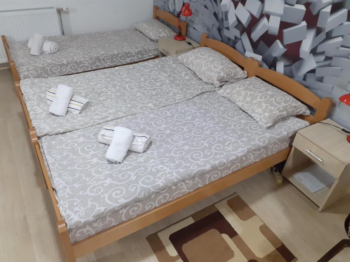 Nadja Apartment โนวีซาด ภายนอก รูปภาพ