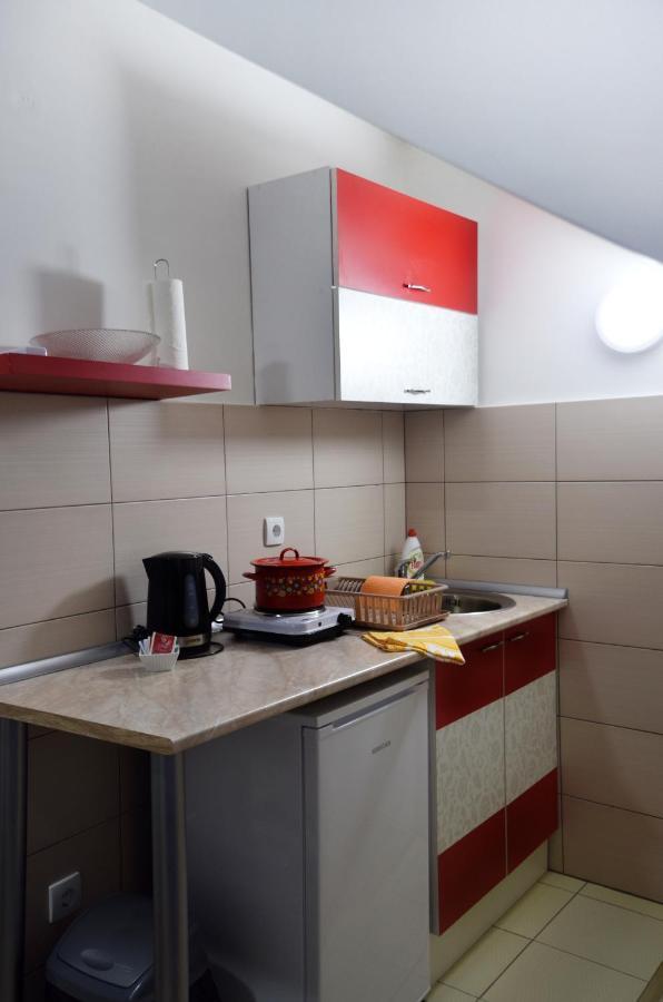 Nadja Apartment โนวีซาด ภายนอก รูปภาพ