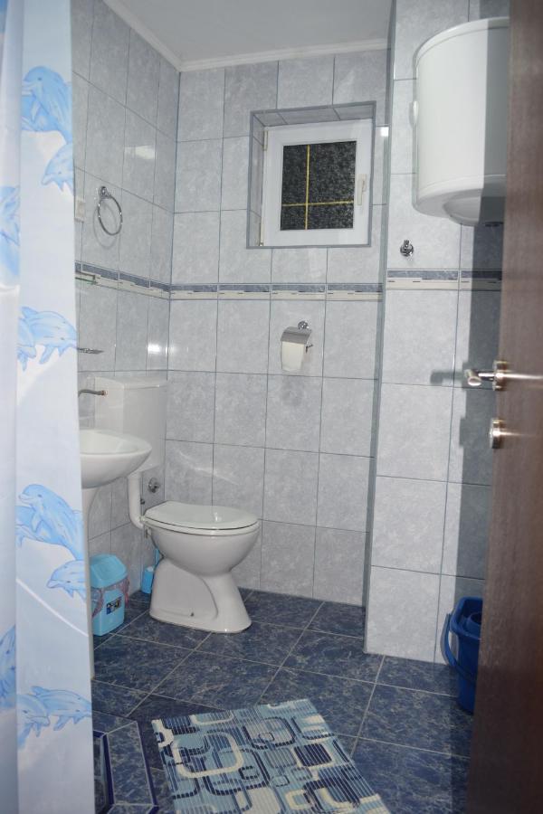 Nadja Apartment โนวีซาด ภายนอก รูปภาพ