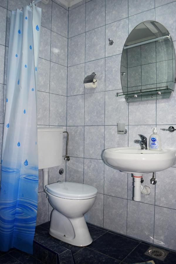 Nadja Apartment โนวีซาด ภายนอก รูปภาพ